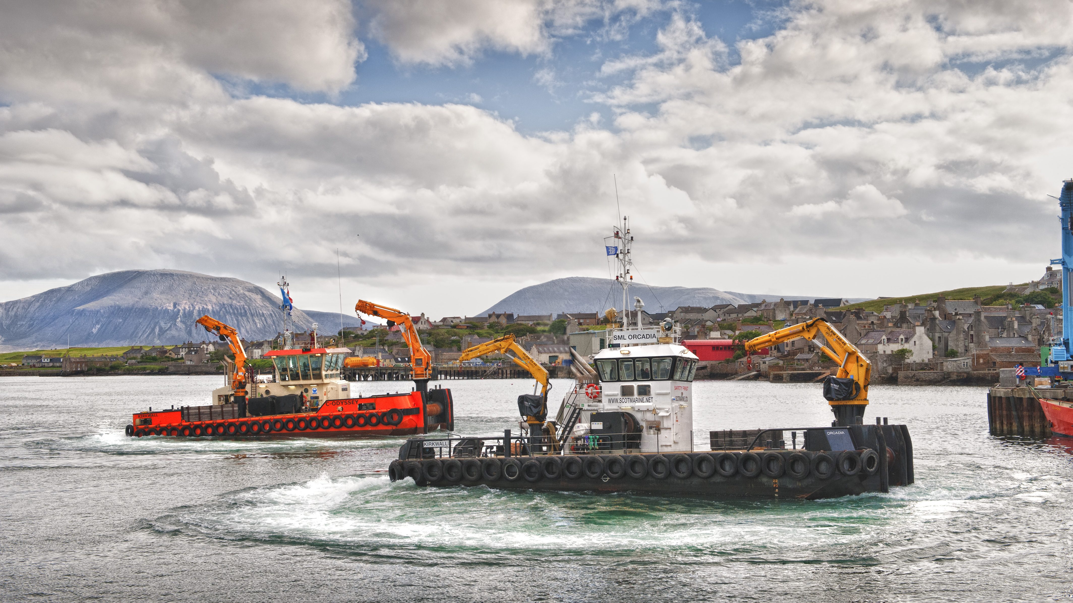 ocean energy scotland - Supply chain vessels (Credit Mike Brookes-Roper, courtesy of EMEC)